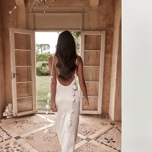 NWOT Meshki Elenora Rose Gowb White - size 2